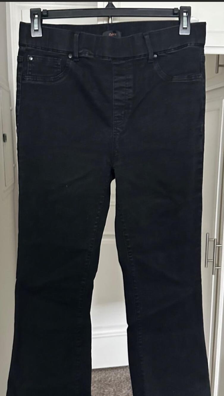 Quince Nina Pull On Stretch Flare Jeans Raven Black Sz L Classic Preppy Modern